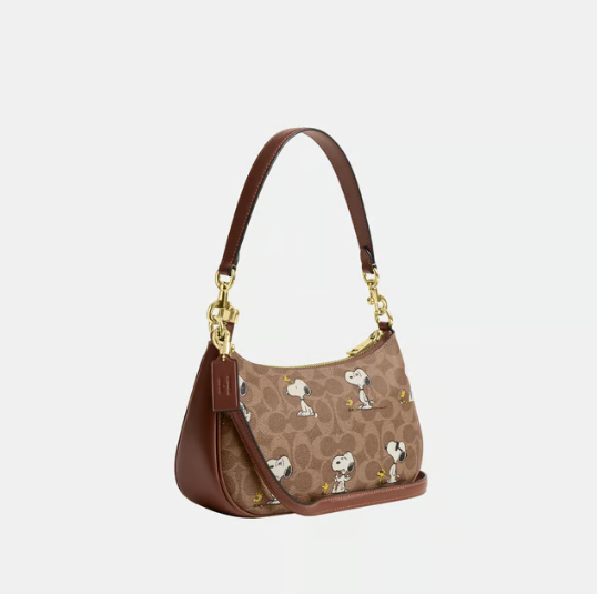 Peanuts Teri Shoulder Bag With Snoopy